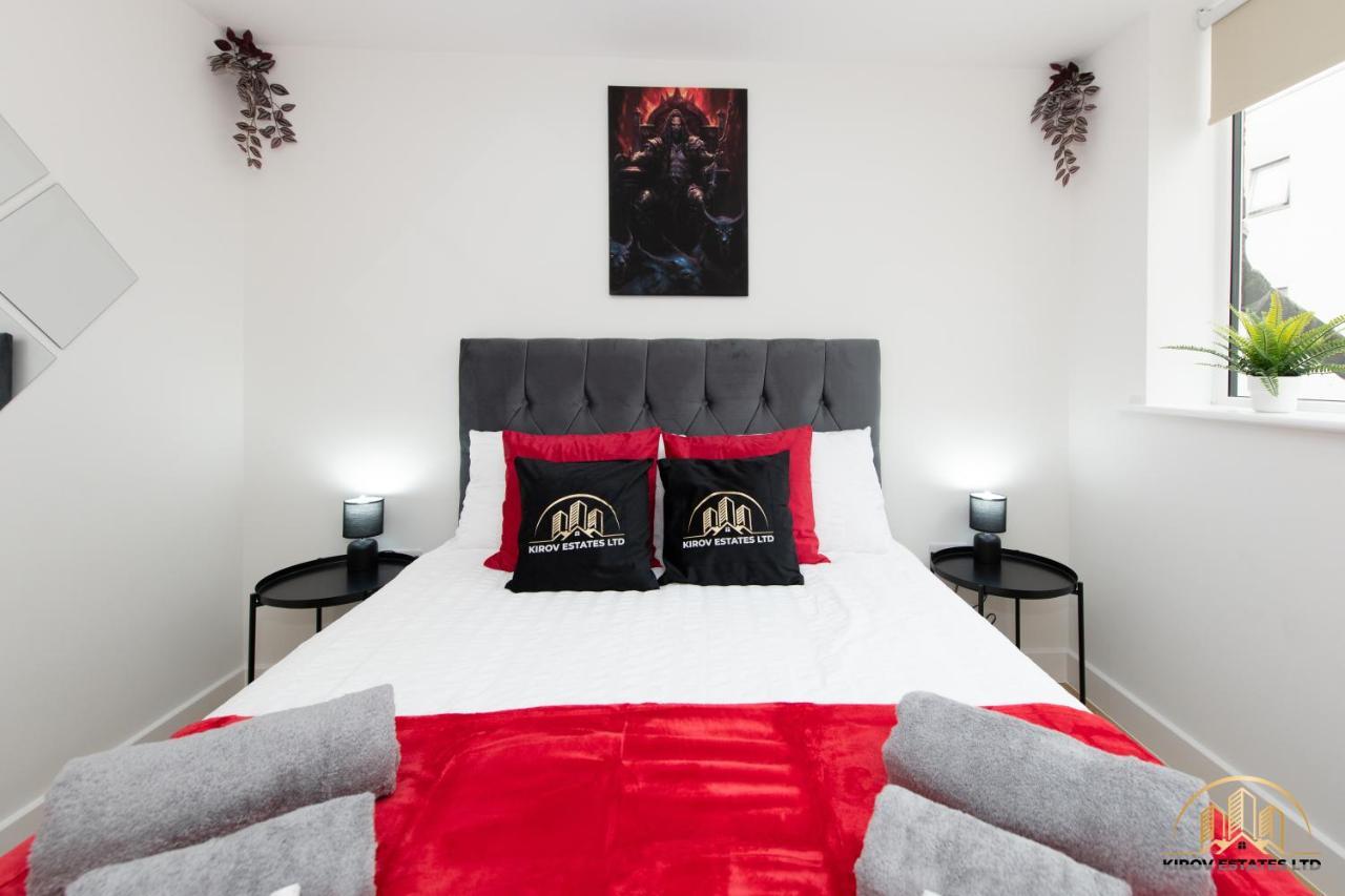 Hades Apartment - The Soul Of Town เซาธ์แธมป์ตัน ภายนอก รูปภาพ